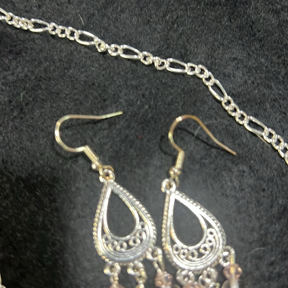 Jewelry - Picture 7 of 7